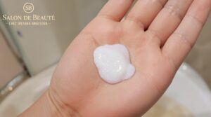 Подходящо количество шампоан за минимизиране на косопад