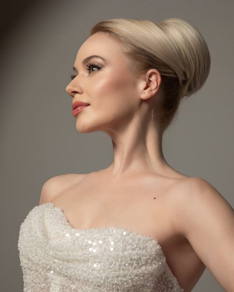 Bridal look. 🤍Photography @koko_krastev Model @ipekk.byulentova Hair @salondebeaute_dilyanaange